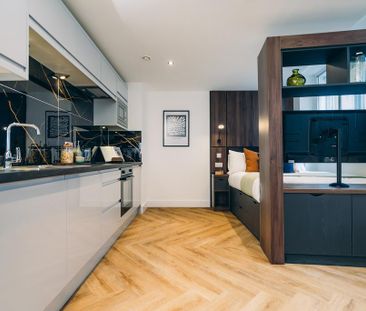 Studio to rent - Photo 1