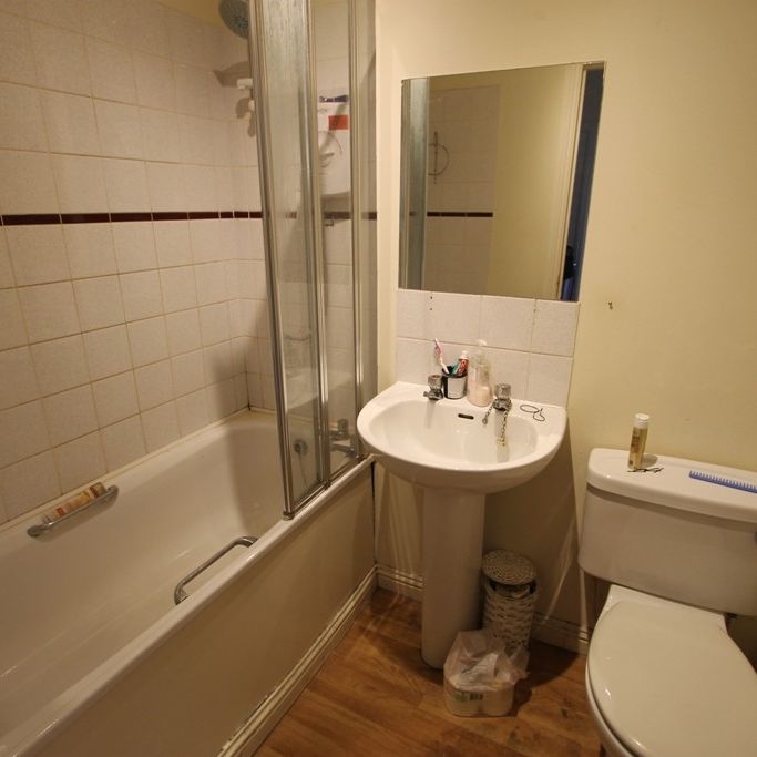 2 Bedroom Property To Rent - Photo 1