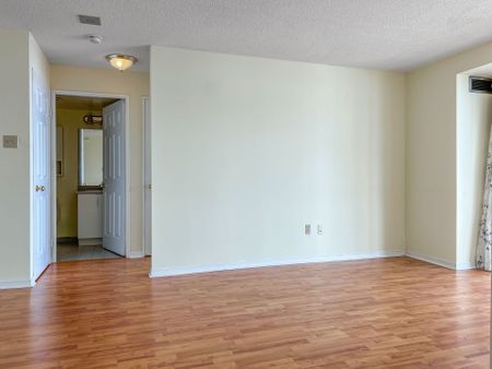 For Lease - 700 Constellation Drive Unit# 1507, Mississauga, Ontario - Photo 3