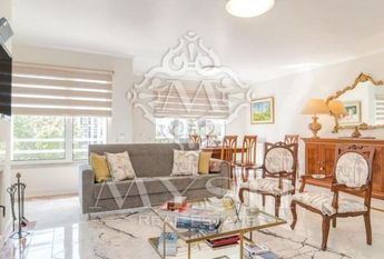 Apartamento T3 em Lisboa