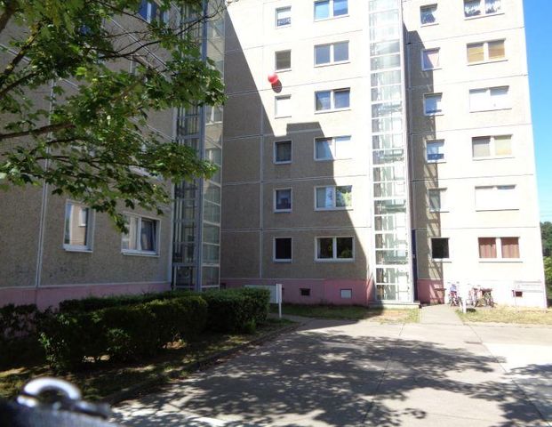 Attraktive 3-Zimmer-Wohnung mit Balkon, Dusche und moderner Ausstattung - Photo 1