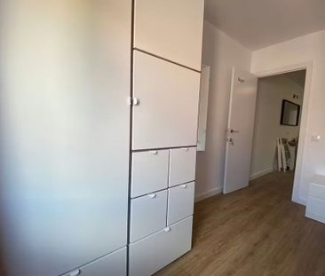 Carrer de Cotonat, L'Hospitalet de Llobregat, Catalonia 08904 - Photo 5