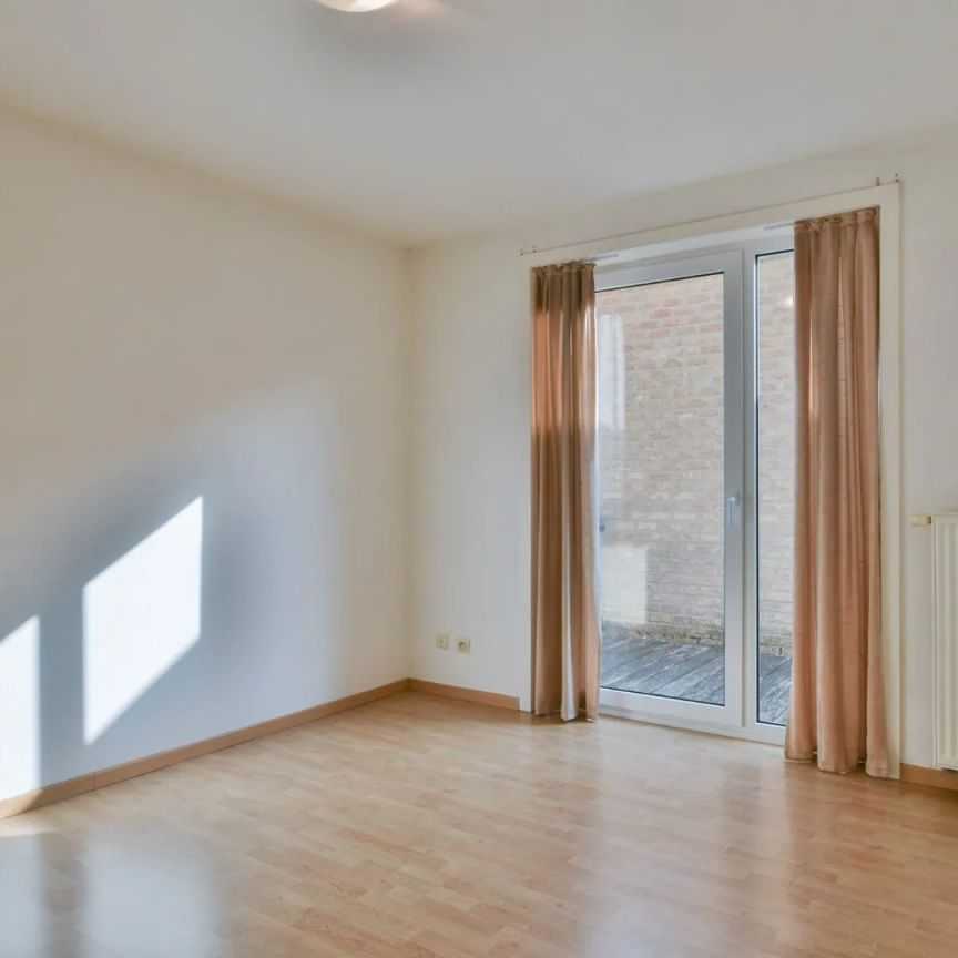 Gelijkvloersappartement te huur te Eernegem - Photo 1