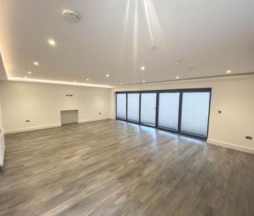 5 bedroom detached house to rent - Photo 6