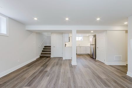 For Lease - 325 EAST 32ND Street Unit# 2, Hamilton, Ontario - Photo 2