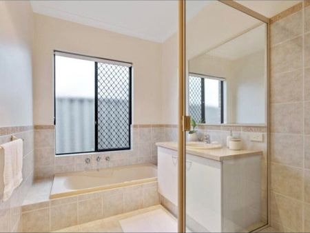 Tuart Hill - Photo 4