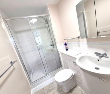 2 Bed Flat, Gean Court, N11 - Photo 6