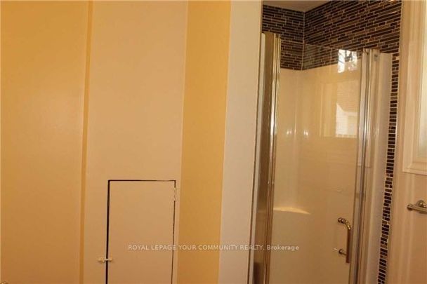 For Lease - 303 Kenwood Avenue, Georgina, Ontario - Photo 1