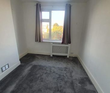 4 bedroom terraced house to rent - Photo 5