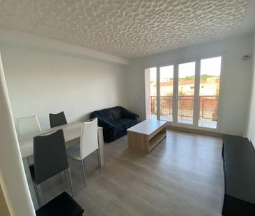 Location Appartement 3 pièces 60m² SALON DE PROVENCE 13300 - Photo 3