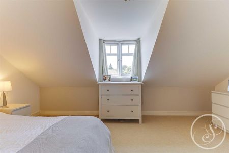 Brackenhurst Drive, Moortown, Leeds - Photo 5