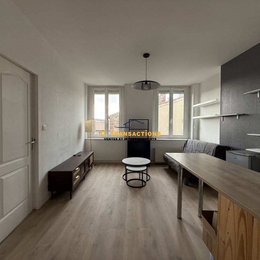 Appartement à louer, 2 pièces - Villars 42390 - Photo 1