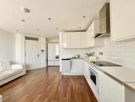 Studio to rent - Photo 4