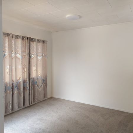 Modern, Fresh & Perfectly Positioned - Photo 2