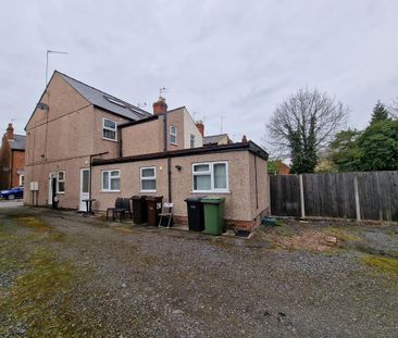 1 bedroom duplex to rent - Photo 3