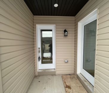 For Lease - 130 Terrace Hill Street Unit# Rear, Brantford, Ontario - Photo 6