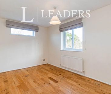 1 bedroom semi-detached house to rent - Photo 4