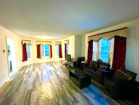 For Lease - 55 Velvet Grass Lane Unit# A, Brampton, Ontario - Photo 2