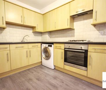 2 Bedroom House - Terraced To Let - Photo 5