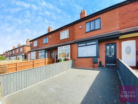 2 bedroom terraced house to rent - Photo 2