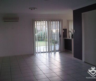 Townhouse for rent - Photo 6