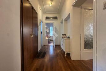 Porzione di trifamiliare in affitto