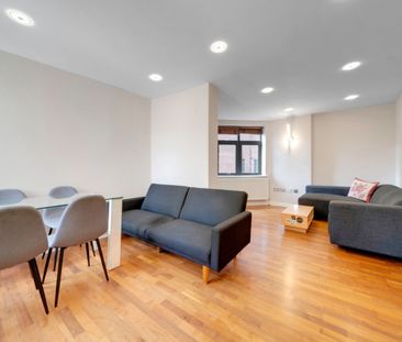 Jacob Mansions, Umberston Street, Whitechapel, London E1 - Photo 3