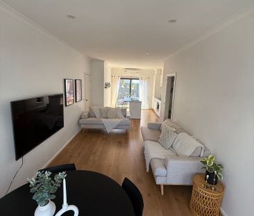 Cranbourne North - Photo 3