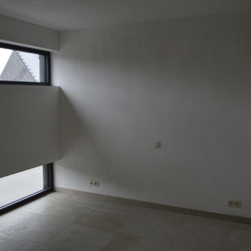 BURST - Recent, lichtrijk appartement met groot terras. - Photo 1