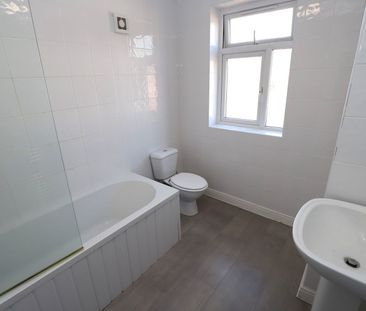Tonge Moor Road, Bolton, BL2 2HR - Photo 6