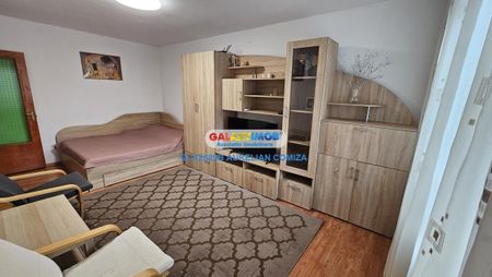 Apartament 3 camere decomandat Teiul Doamnei/2bai/boiler/AC - Photo 4