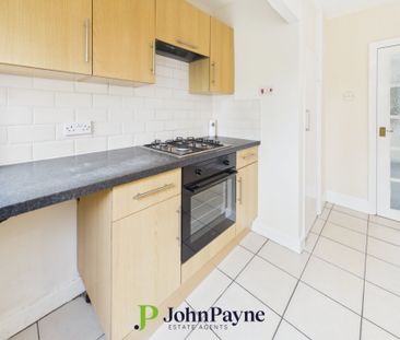 Torrington Avenue, Tile Hill, Coventry, CV4 9AR - Photo 2