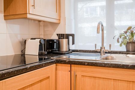 Studio to rent - Photo 4