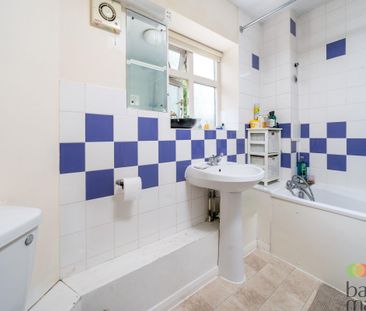 1 Fallowfields Drive - Photo 3
