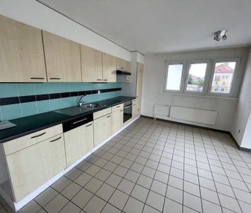 Appartement de 5 pièces en duplex avec balcon - Photo 2
