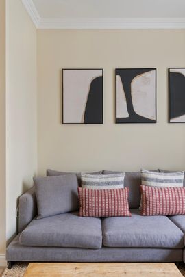 2 Bed Flat, St Stephen's Gardens, W2 - Photo 1