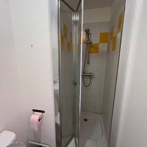 Location Appartement 1 pièce 31m² - Photo 2