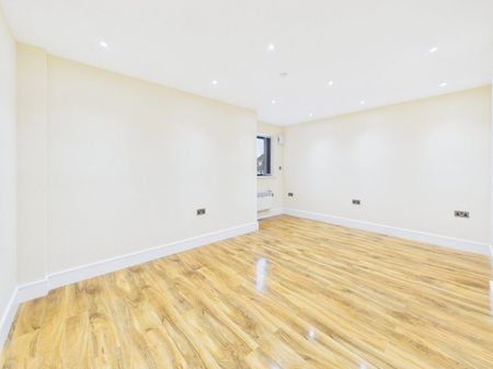 Church Street, Slough, Berkshire,SL1 - Photo 5