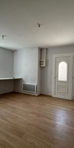 Location Appartement 1 pièce 32m² - Photo 3