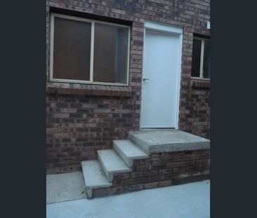 176a Quarter Sessions, Westleigh, NSW 2120 - Photo 2