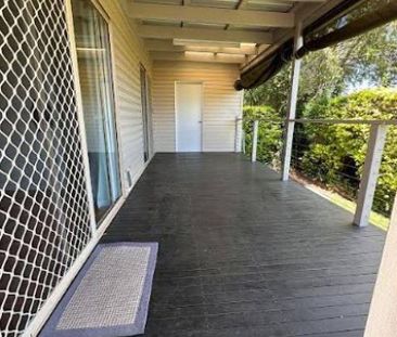 SUPREME QUIET HOUSE & GRANNY FLAT IN PERFECT LOCATION ! - Photo 2