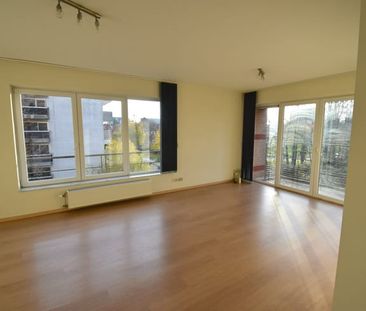 Appartement te huur - Foto 2