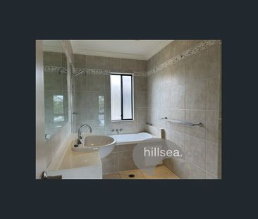 50B Bayview Street, Runaway Bay, Qld 4216 - Photo 5