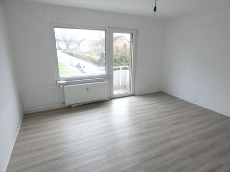 Ideale Erdgeschoss-Wohnung mit großem Balkon in sehr ruhiger Lage - Foto 3