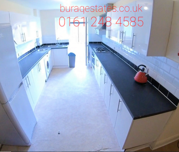 5 bedroom semi-detached house to rent - Photo 4 | Rentumo