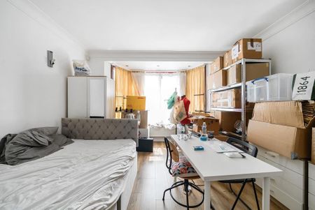 5 bedroom detached house to rent - Photo 4