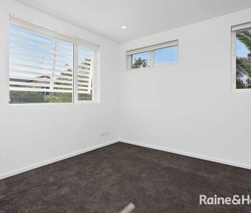 8/18 Parramatta Street, Cronulla, NSW 2230 - Photo 3