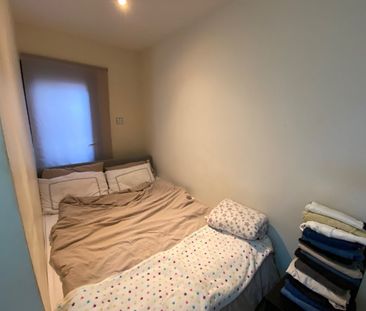 2 Bed Detached House, Amersham Road, SE14 - Photo 5