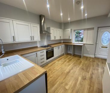 2 bedroom terraced house to rent - Photo 1