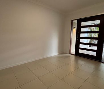 Sensational Dual Occupancy Home Available for Rent - Photo 5